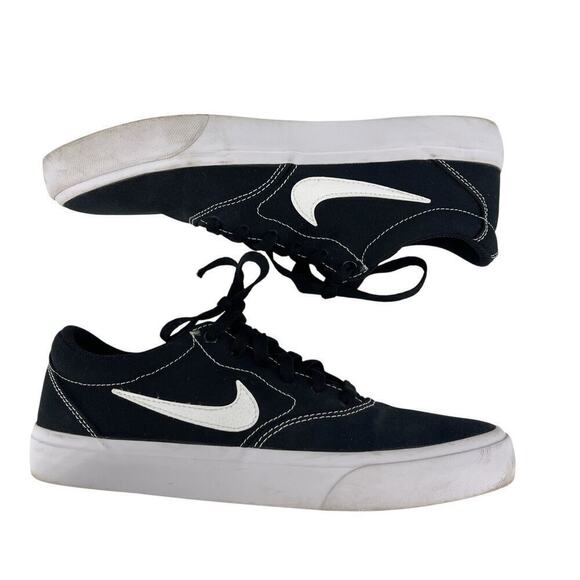 Nike SB Charge Black/White Skate Sneakers Mens Size 10 main image 5